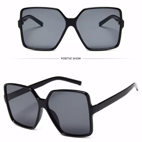 🆕 Oversized Square Thin Frame Sunglasses - Picture 2 of 4